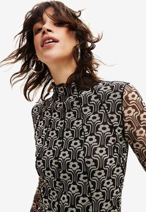 Blusa Negro-Gris Desigual