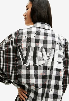 Camiseta Negro-Blanco-Rojo Desigual