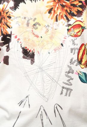 Camiseta Crema Desigual
