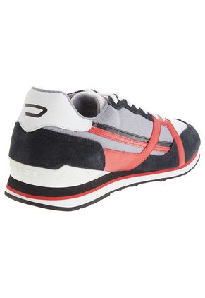 Lifestyle Blanco-Negro-Gris-Rojo DIESEL