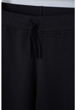 Conjunto De Toy Story Con Jogger Marfil Y Negro Para Niño 10