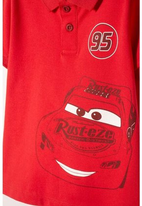 Camiseta Tipo Polo De Cars Rojo Para Niño 2T A 5T 5T