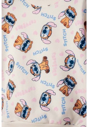 Conjunto De Stitch Y Capybara Multicolor Para Niña 2T A 6T 5T
