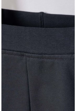 Conjunto Winnie The Pooh Caqui Y Gris Para Bebé Niño 6-9