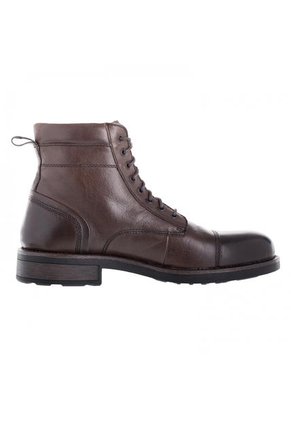 Bota Dockers Café