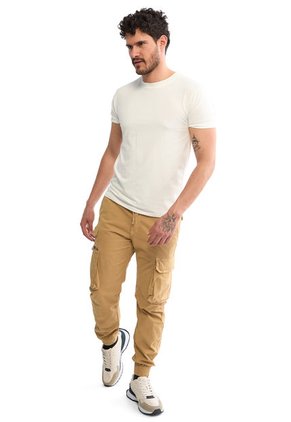 Pantalon Beige DOUGGER FILADELFIA.