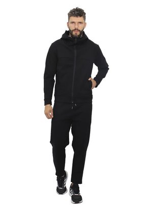 Chaqueta Negro DOUGGER STARK