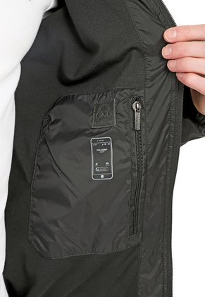 Chaqueta Negro DOUGGER DIVISION