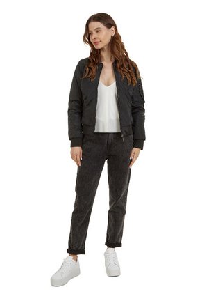 Chaqueta Negro DOUGGER VALENCIA