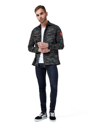 Camisa Verde  DOUGGER ABERAMA