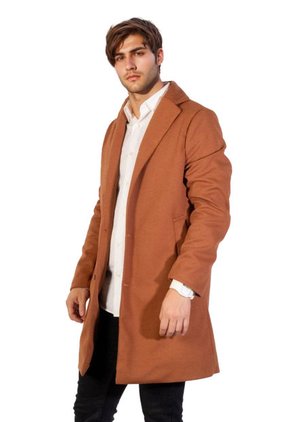 Gabán Marron DOUGGER ARON