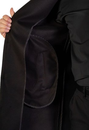 Gabán Negro DOUGGER ARON