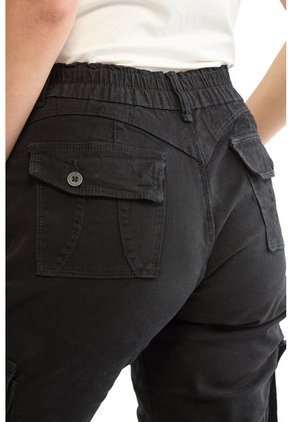 Pantalon Negro DOUGGER FLORIDA.