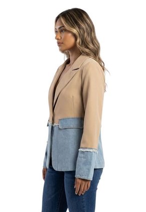 Blazer Clásico Con Base Denim Para Dama