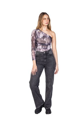 BLUSA ASIMÉTRICA MANGA LARGA