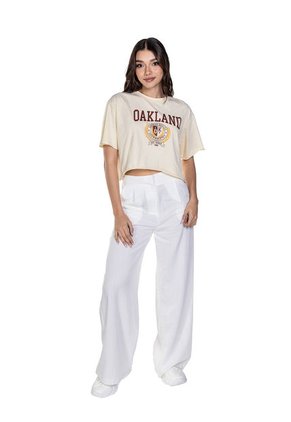 CAMISETA CROPPED OVERSIZE