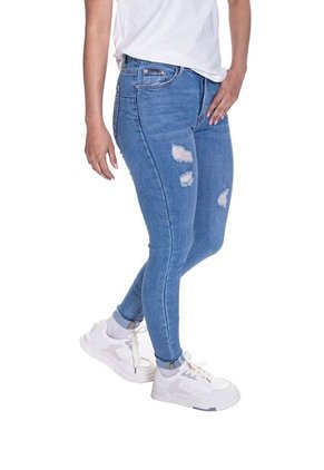 JEANS MID RISE PARA MUJER