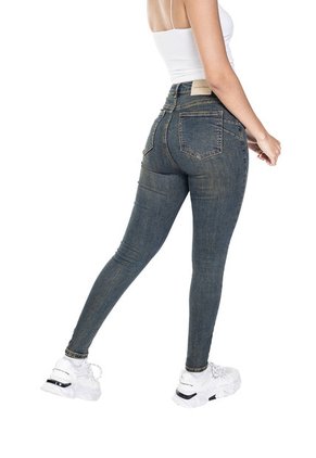 JEAN SKINNY