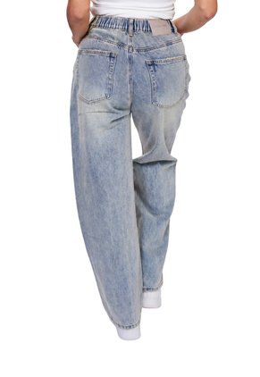 JEAN WIDE LEG
