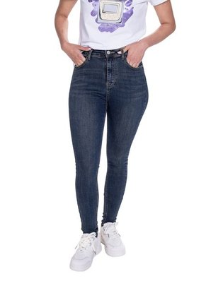 JEAN SKINNY PARA MUJER