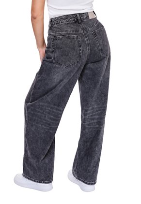 JEAN WIDE LEG