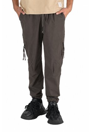 PANTALON CARGO