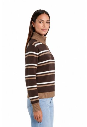 SWEATER TEJIDO CUELLO ALTO