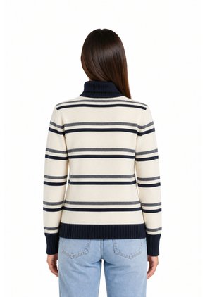 SWEATER TEJIDO CUELLO ALTO