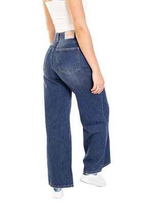 JEANS WIDE LEG
