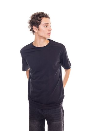 CAMISETA MANGA CORTA HOMBRE