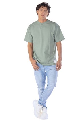 CAMISETA MANGA CORTA