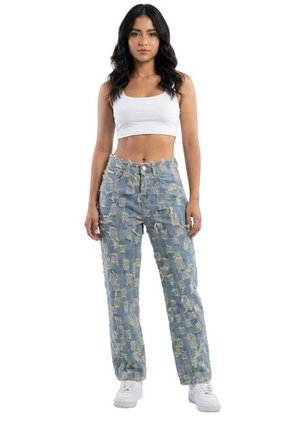 JEAN RECTO CON TEXTURA DISTRESSED
