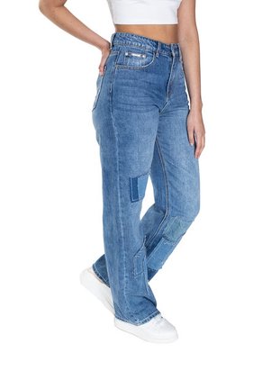 JEANS WIDE LEG PATCHWORK PARA MUJER