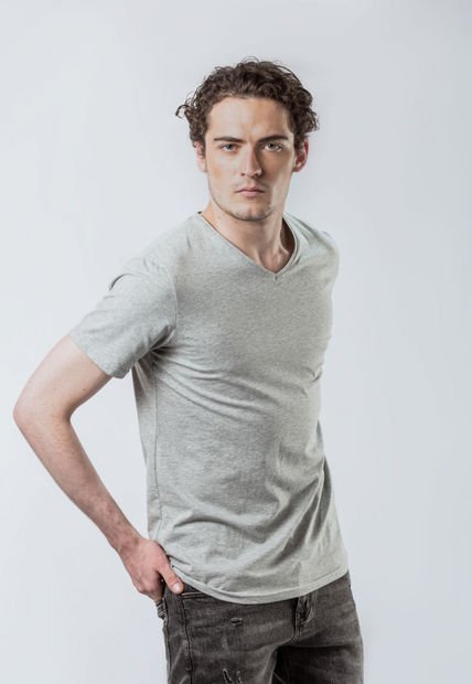 Camiseta Básica Cuello V Para Hombre