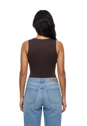 Body Mujer Básico