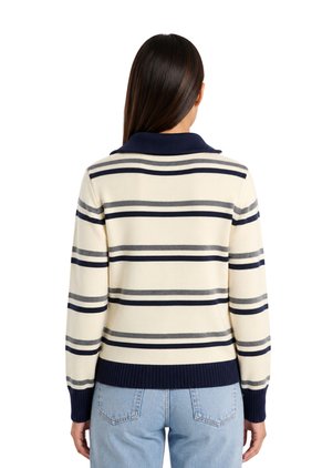 SWEATER TEJIDO CUELLO ALTO