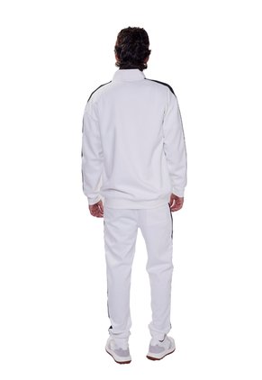 SUDADERA CABALLERO