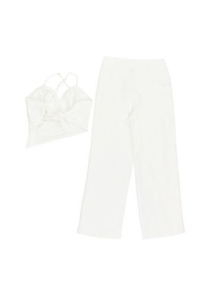 CONJUNTO DYABOO MUJER DF14277 Talla M