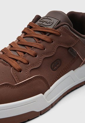 Tenis ecko Fineas Marrón