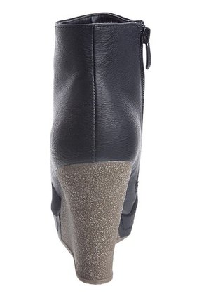 Botines Excess Corrido Negros