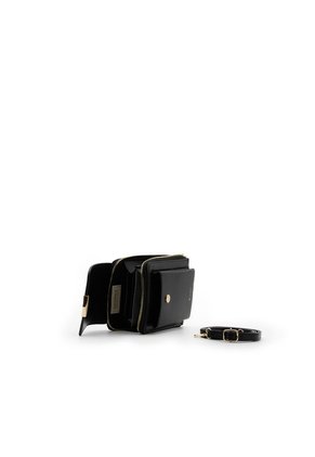 Billetera Porta Celular Face2Face JP2682688