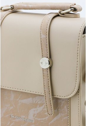 Morral Pequeño Tapa Con Correas Face2Face HR2512631