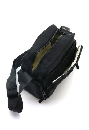 Bolso En Nylon Rectangular Face2Face  HR2512622