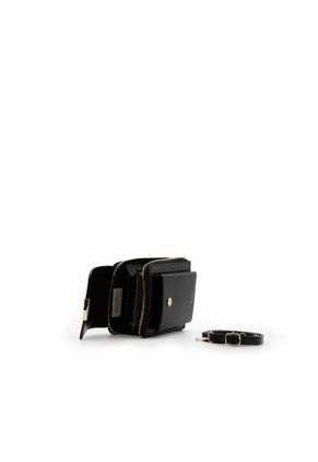 Billetera Porta Celular Face2Face JP2682688