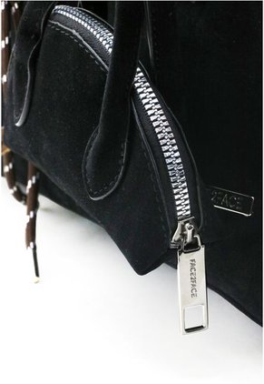 Bandolera Rectangular Con Charm Mini Bolso Face2Face HR2512643