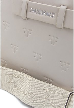 Bandolera Rectangular Repujada Face2Face IQ2612656