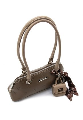 Bolso De Hombro Media Luna Repujado Face2Face IQ2612657