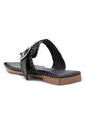 Sandalia Plana Con Tejido Face2Face 2402570-55