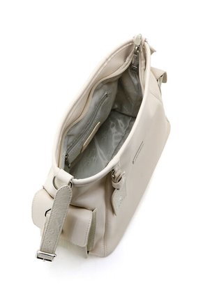 Bolso De Mano Grande Bolsillos Laterales Face2Face HR2512616