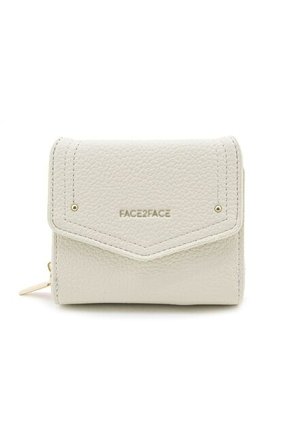 Billetera Pequeña Con Tapa Face2Face EU242523